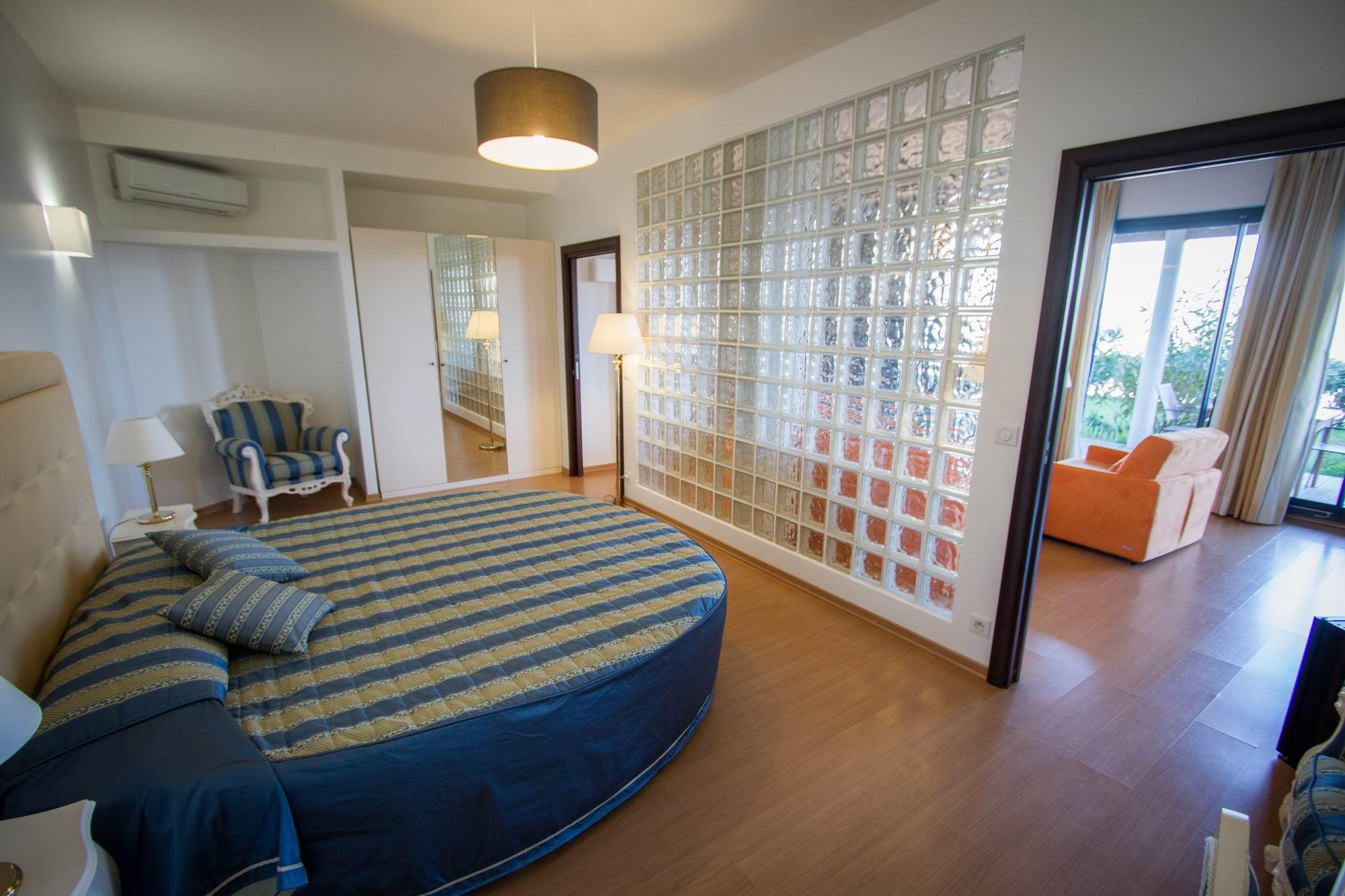 Best Western Plus San Damianu Sartene  Bagian luar foto